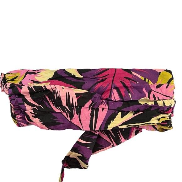 Future Collective x Alani Noelle Tropical Print Halter Crop Top L - Picture 5 of 12
